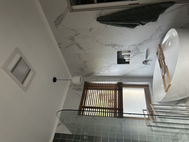 Bathroom lighting with safety-rated fittings